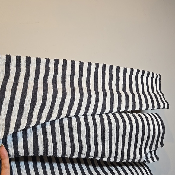 Eileen Fisher Striped Organic Linen Cotton Graphite Jersey Long-Sleeve Tee Shirt - Picture 5 of 10